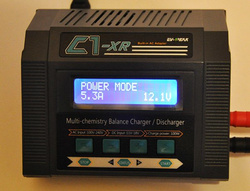 Procesorowa ładowarka C1-XR firmy EV-Peak